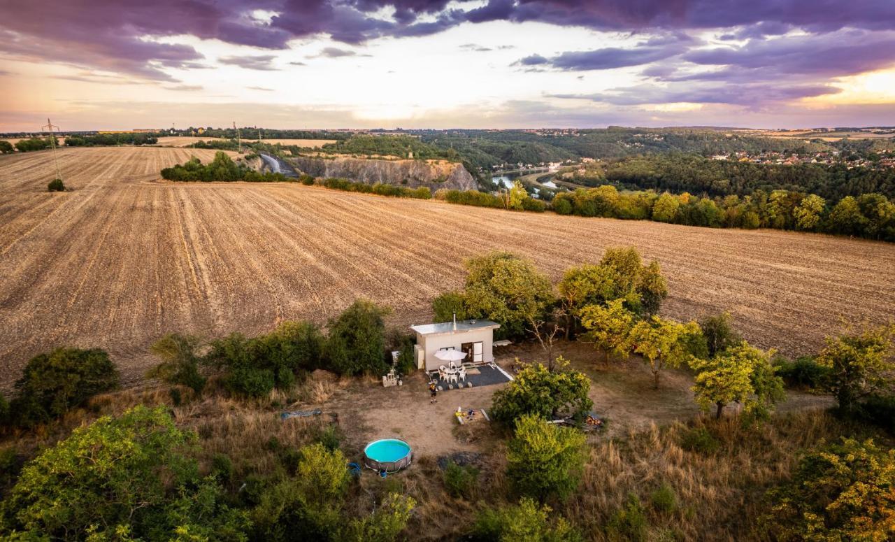 Tiny House - Chatka V Rezi U Prahy Husinec  Esterno foto