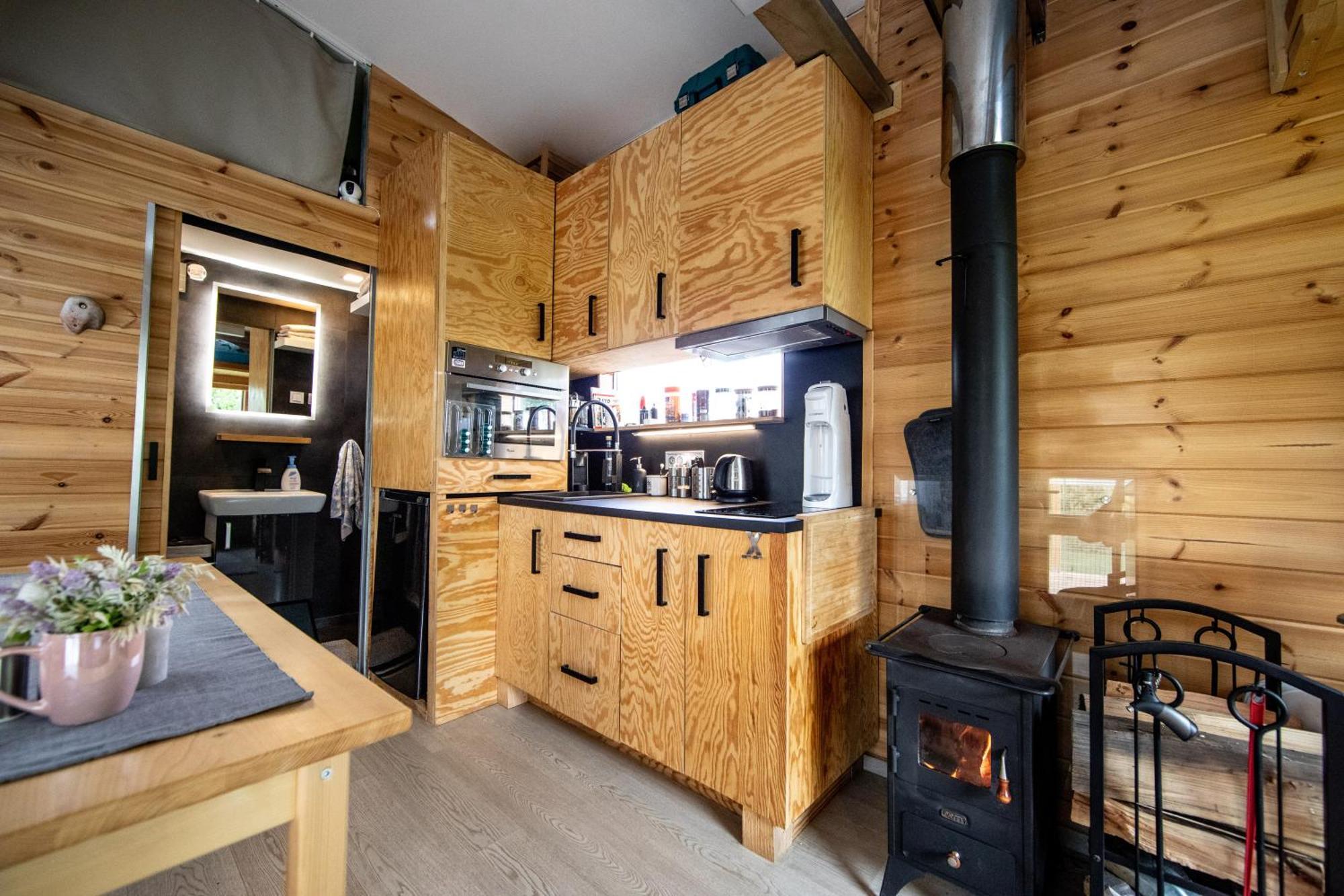 Tiny House - Chatka V Rezi U Prahy Husinec  Esterno foto