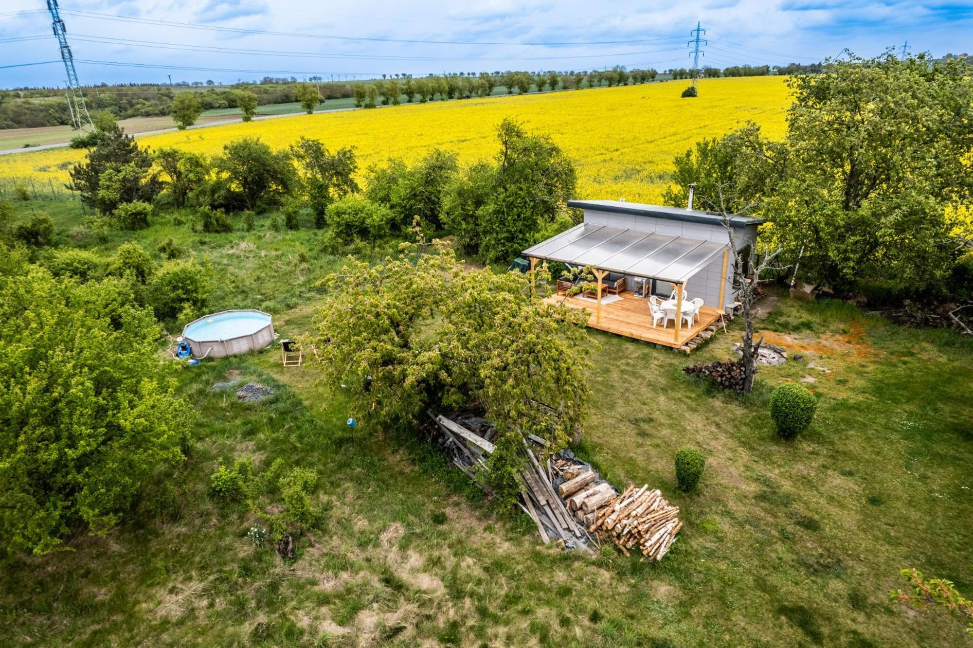 Tiny House - Chatka V Rezi U Prahy Husinec  Esterno foto
