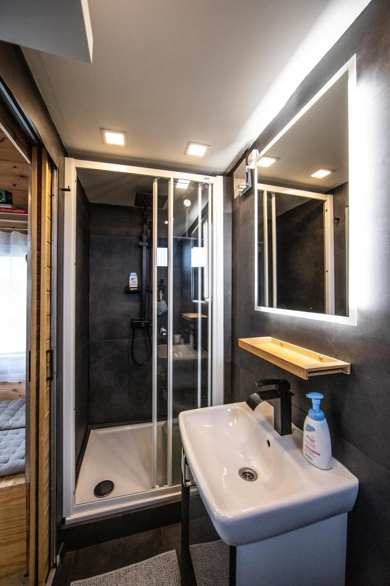 Tiny House - Chatka V Rezi U Prahy Husinec  Esterno foto